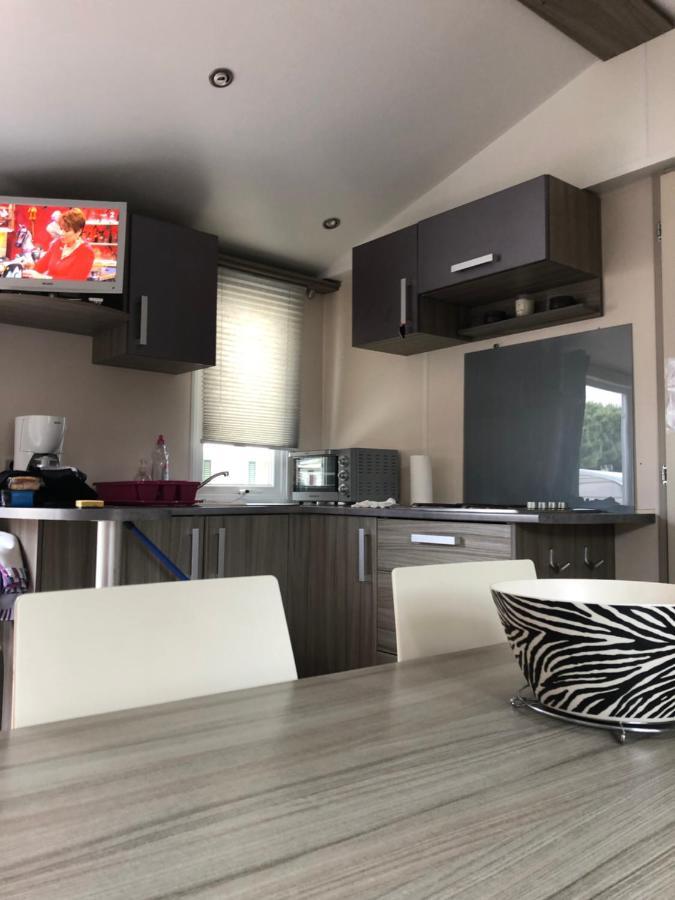 Celine Mobil Home Port-la-Nouvelle Exteriér fotografie